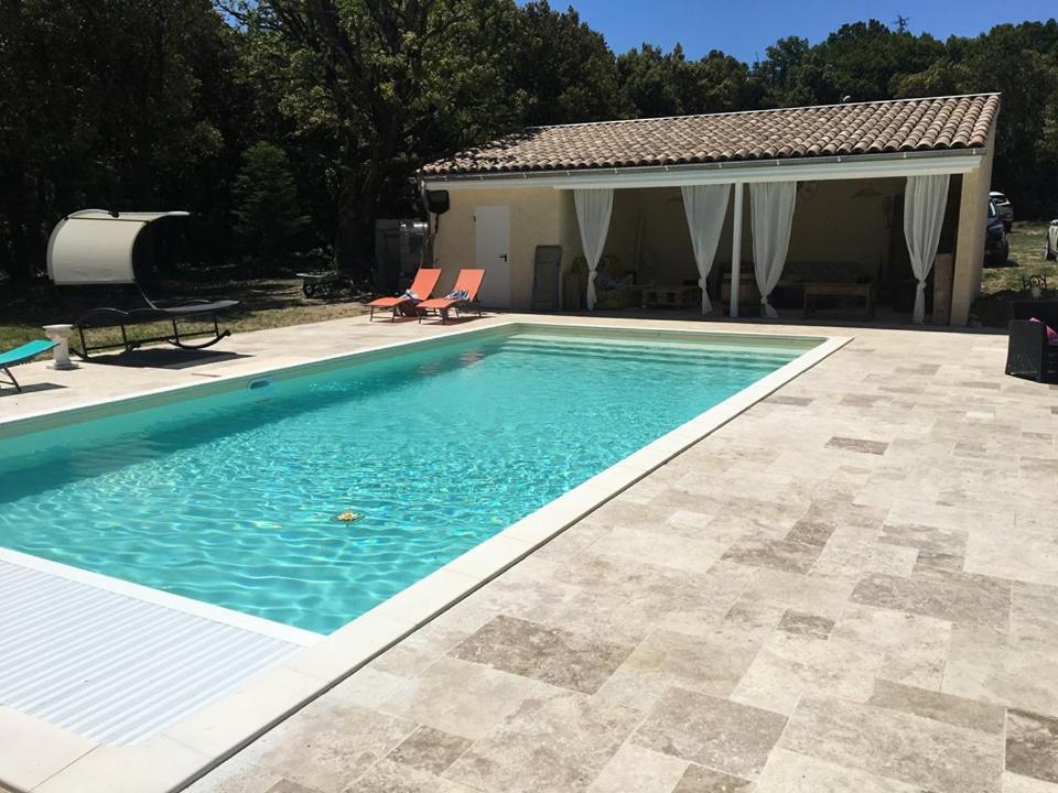 Le Mas Du Pigeonnier Réauville Exterior photo